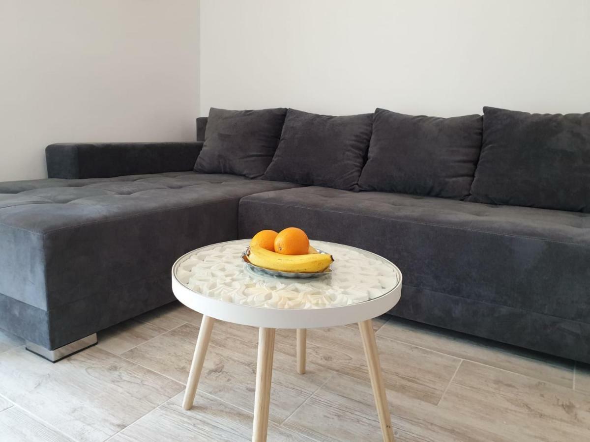 Apartment Ana Split Buitenkant foto